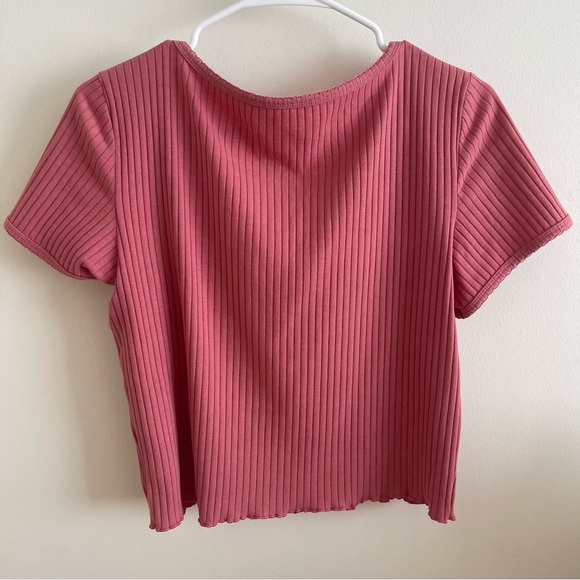 American Eagle Pink Crop Top with Round White Buttons - Picture 2 of 3